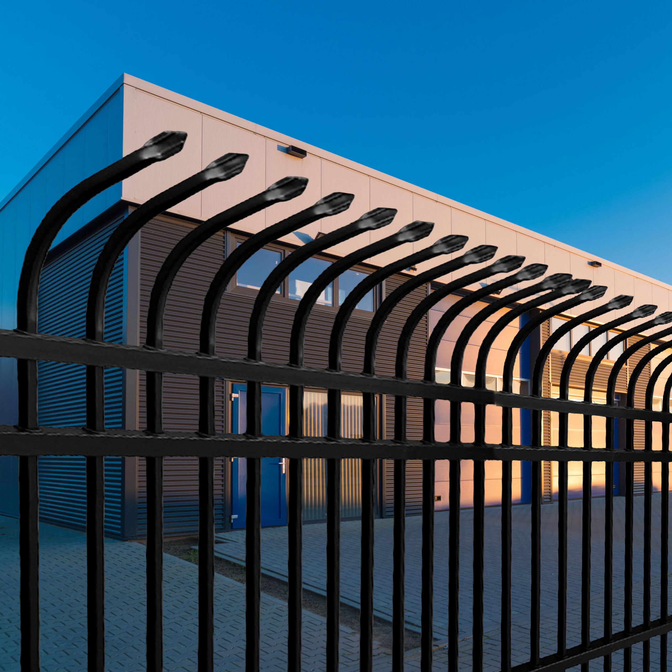 Bent Top Fence